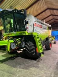 CLAAS Lexion 560