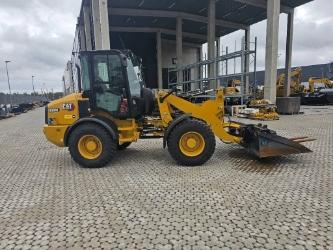 CAT 908 M