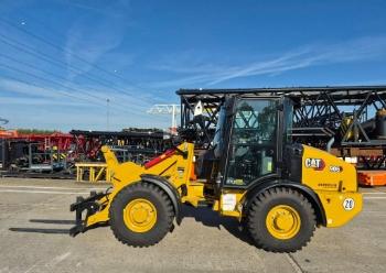 CAT 906