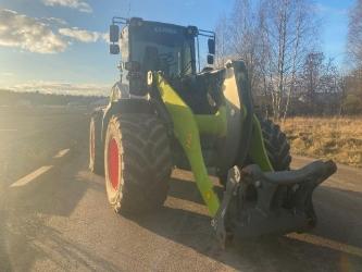 CLAAS Torion 956