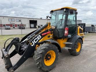 JCB 409 agri