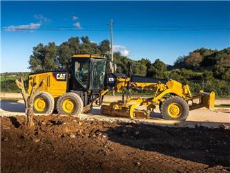 CAT 12 M