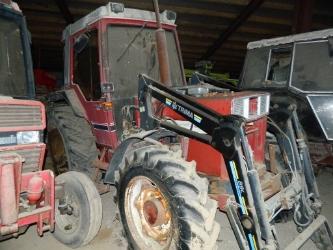 International 844 AXL