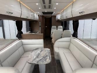 Volvo 9900. Motorhome!