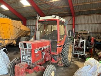 International 685 XL