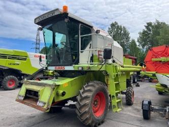 CLAAS DOMINATOR 150