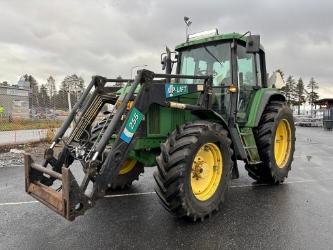 John Deere 6810