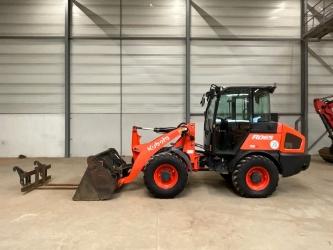 Kubota R 065