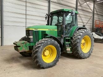 John Deere 7810