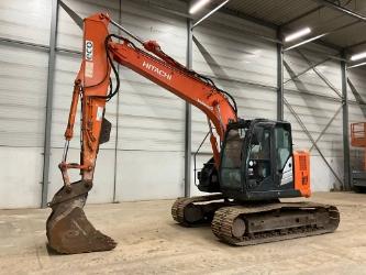 Hitachi ZX 135 US 5-B
