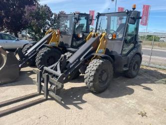 Mecalac AX 700