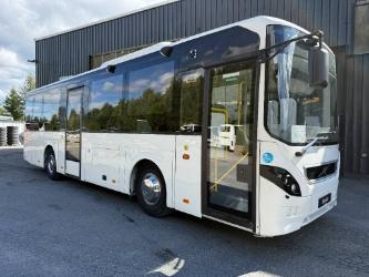 Volvo 8900. 10,84m length.