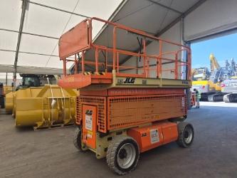 JLG 4096 LE