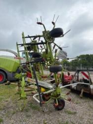 CLAAS Volto 900