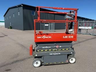SkyJack SJ 3219