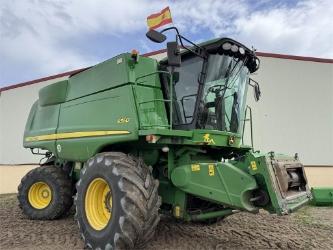 John Deere S560