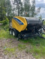 New Holland RB125