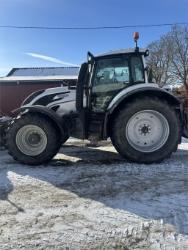 Valtra T234 V
