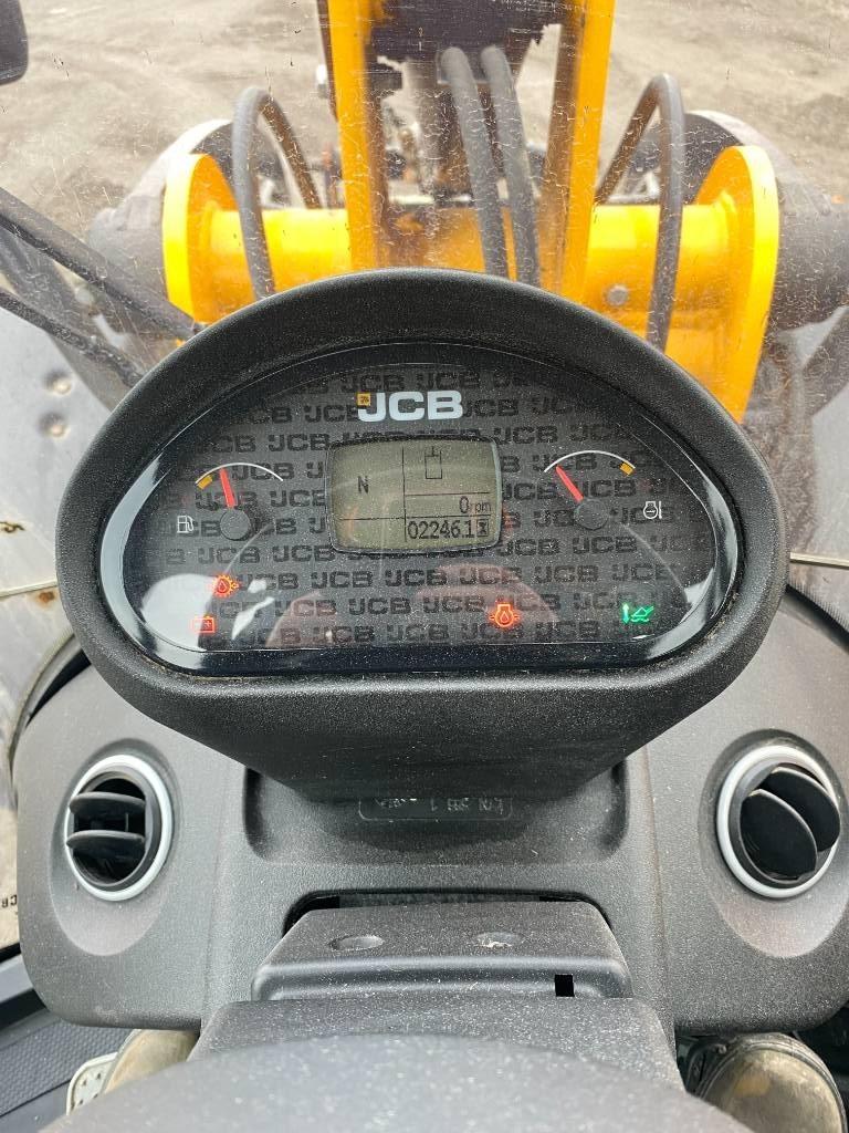 JCB 409 Sollevatori telescopici per agricoltura