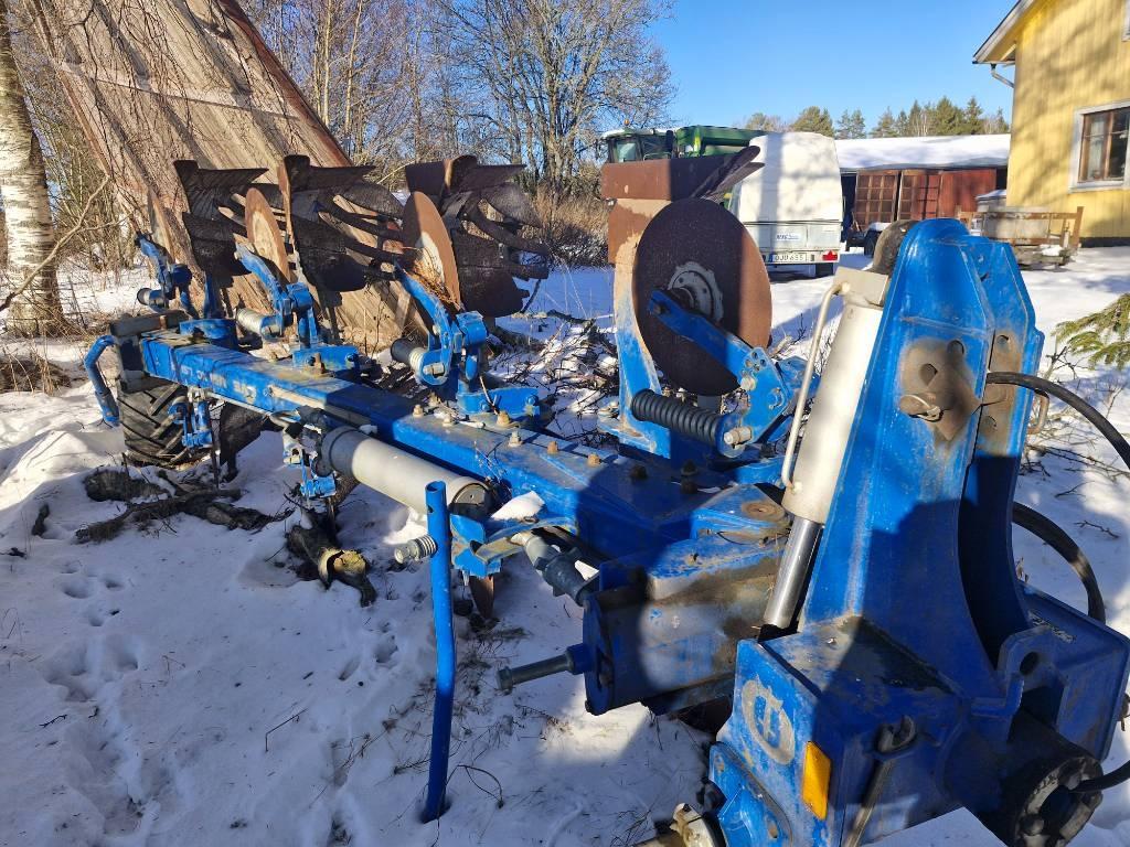 Överum CX4975H Reversible ploughs