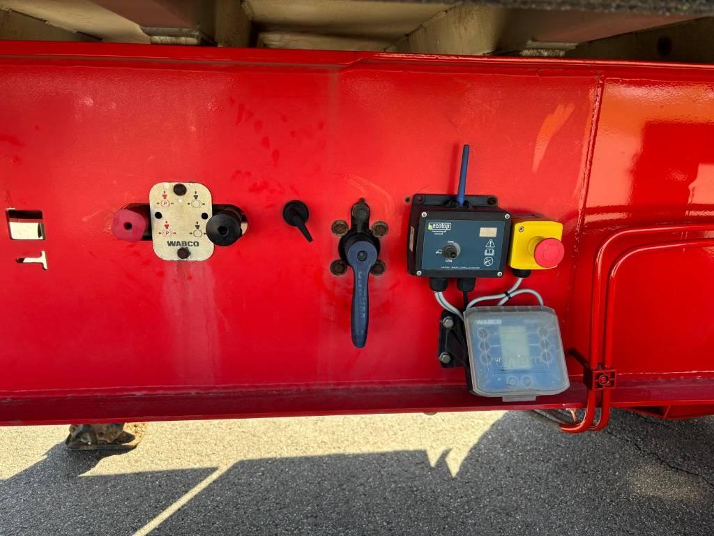 CMT w25 Semi-trailer med tip