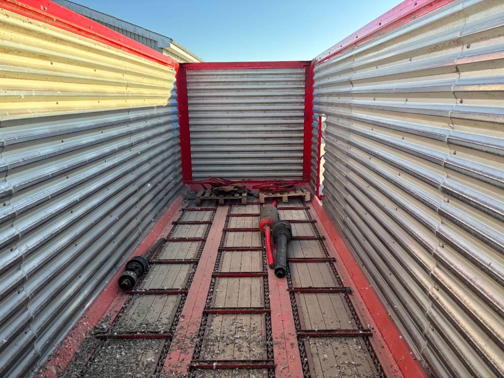 Pöttinger Jumbo 7210 Self loading trailers