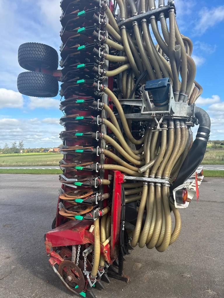 Vredo ZB3 12 meter grøntjordsnedfælder - Ny renoveret Slurry tankers