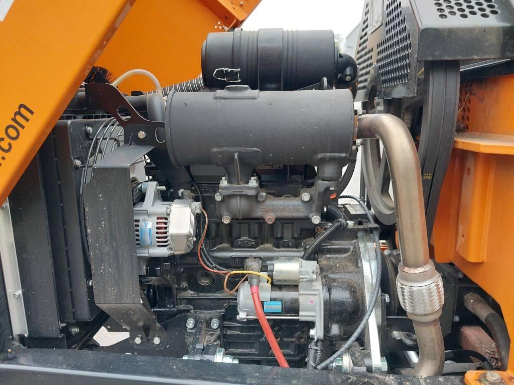 Forst TR6D (Yanmar 24 HP) Wood chippers