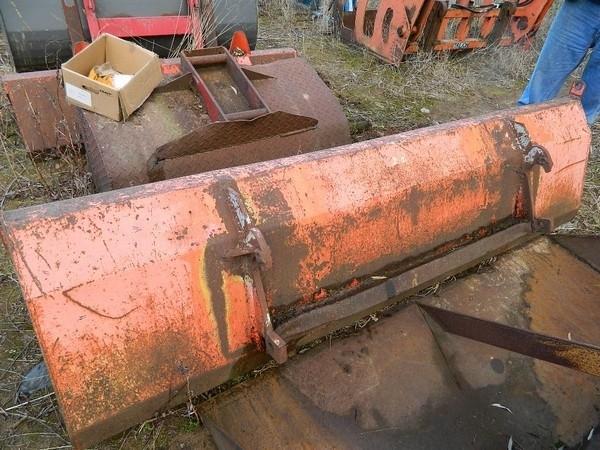  Kauss 230 Cits iekraušanas un rakšanas aprīkojums