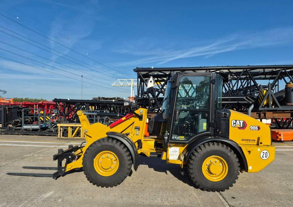 CAT 906 Chargeuse sur pneus