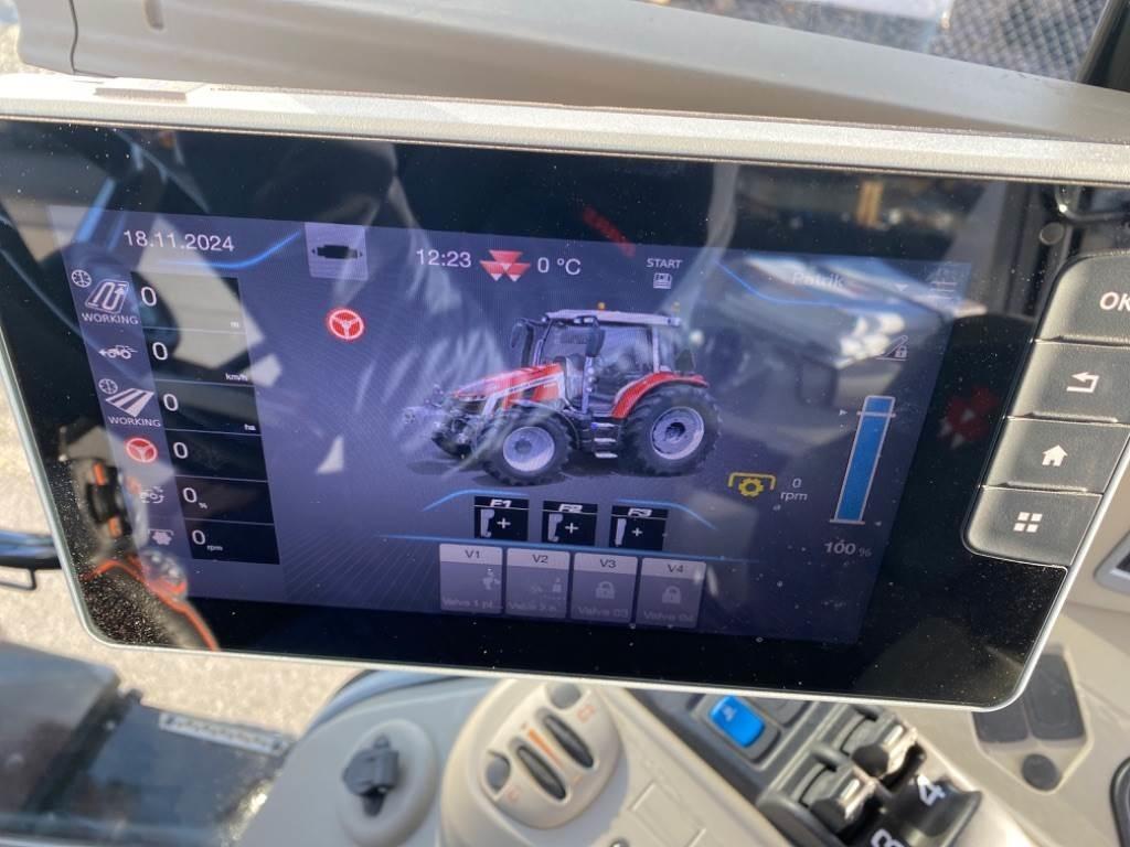 Massey Ferguson 5S.145 Trattori