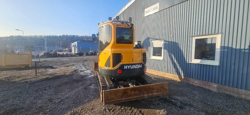 Hyundai R60CR-9A Minigrävare < 7t