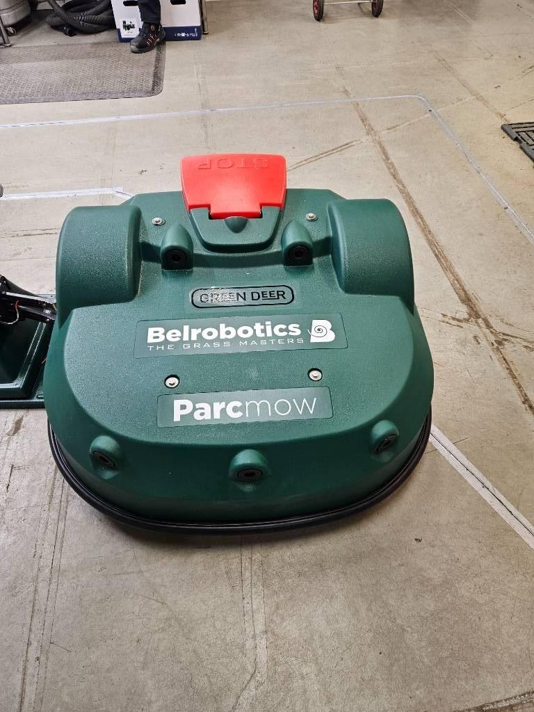 Belrobotics Parcmow Connected Line Robotgräsklippare