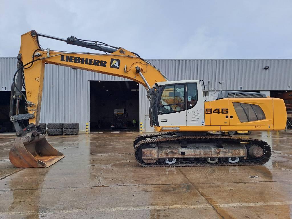 Liebherr R946LC Pelle sur chenilles