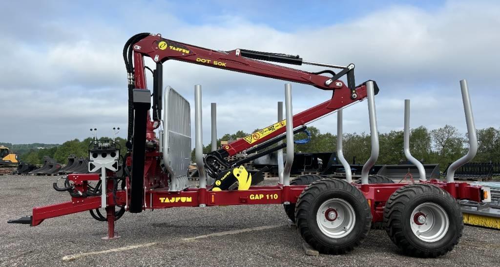 Tajfun GAP 110 Huggarvagn med kran DOT 50K Skogsvagnar