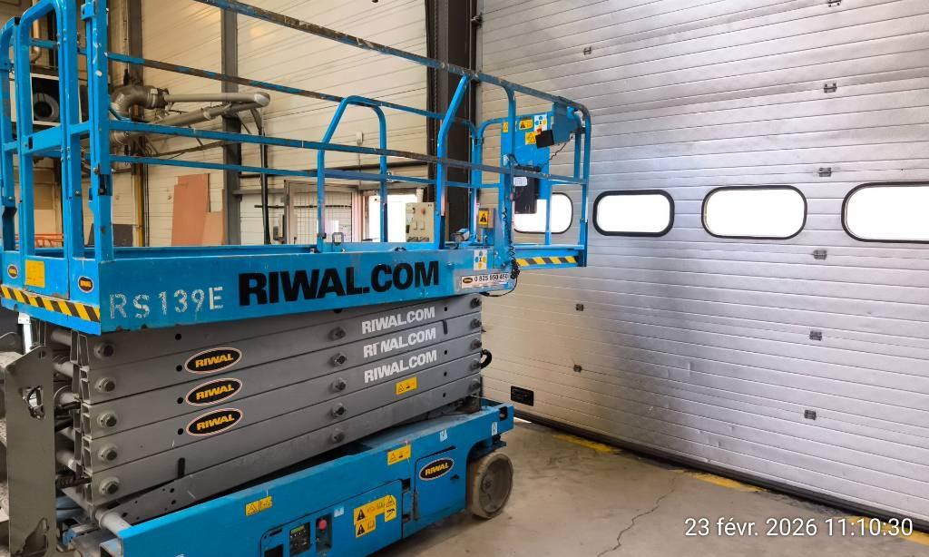 Genie GS 4047 Nůžková zvedací plošina