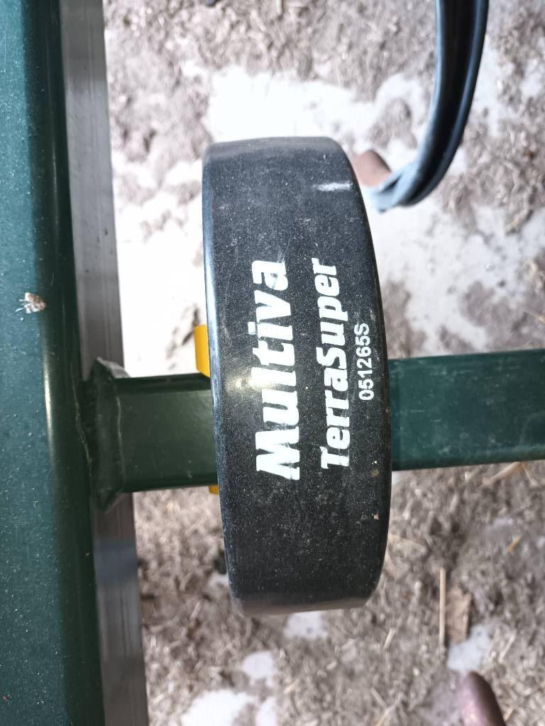 Multiva Topline Gradas