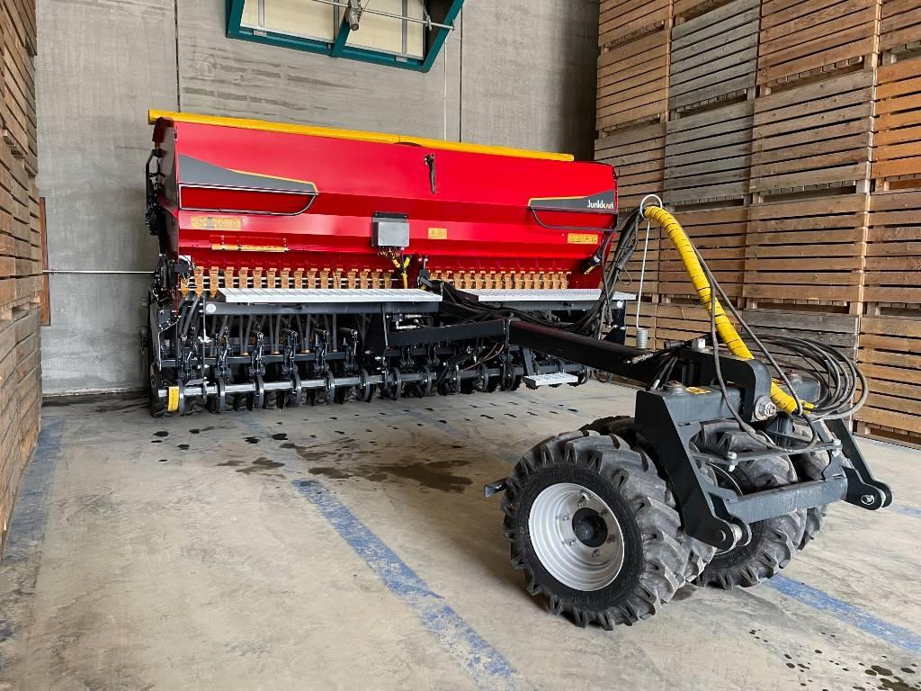  Junkakari JUNKKARI M 400 PLUS Perforatrici