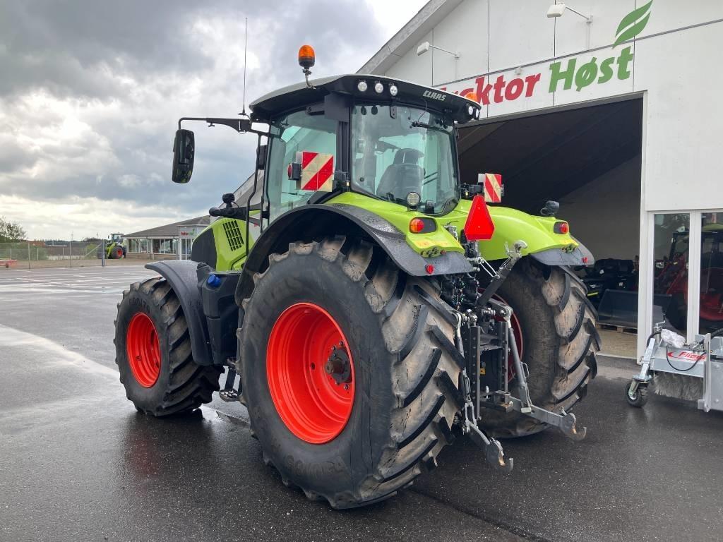 CLAAS AXION 830 CIS+ Trattori