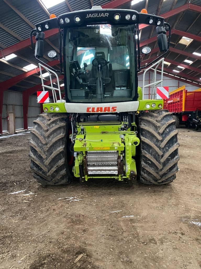CLAAS Jaguar 960 Self-propelled foragers