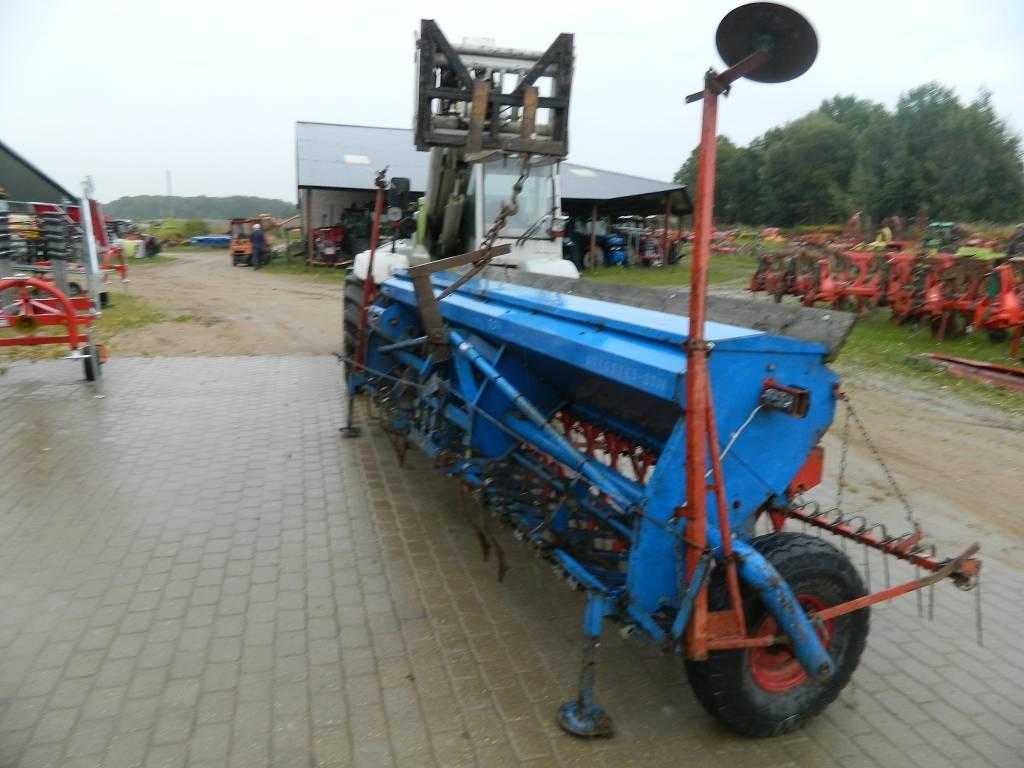 Stegsted 4 Sējmašīnas