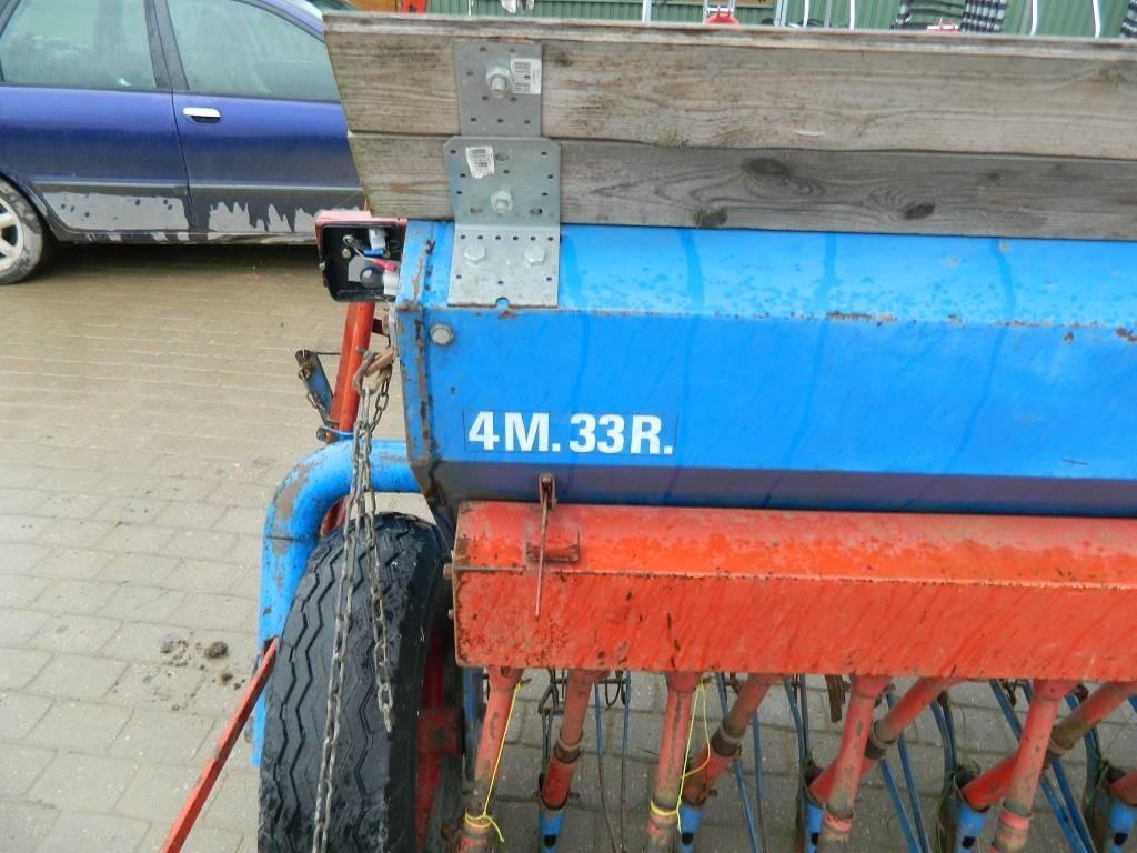 Stegsted 4 Sējmašīnas