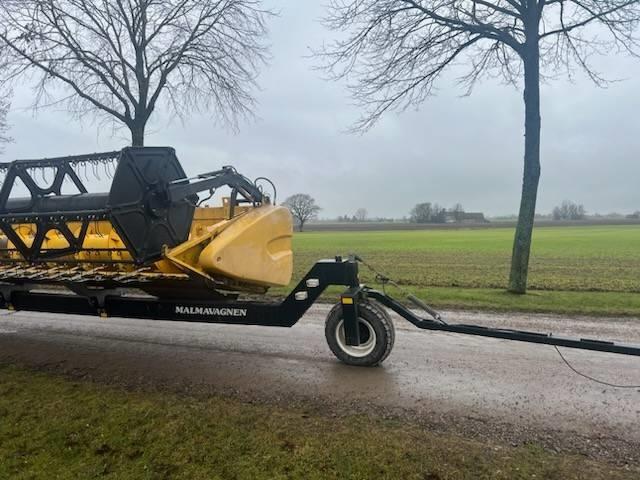 New Holland CR 9090 Mietitrebbiatrici
