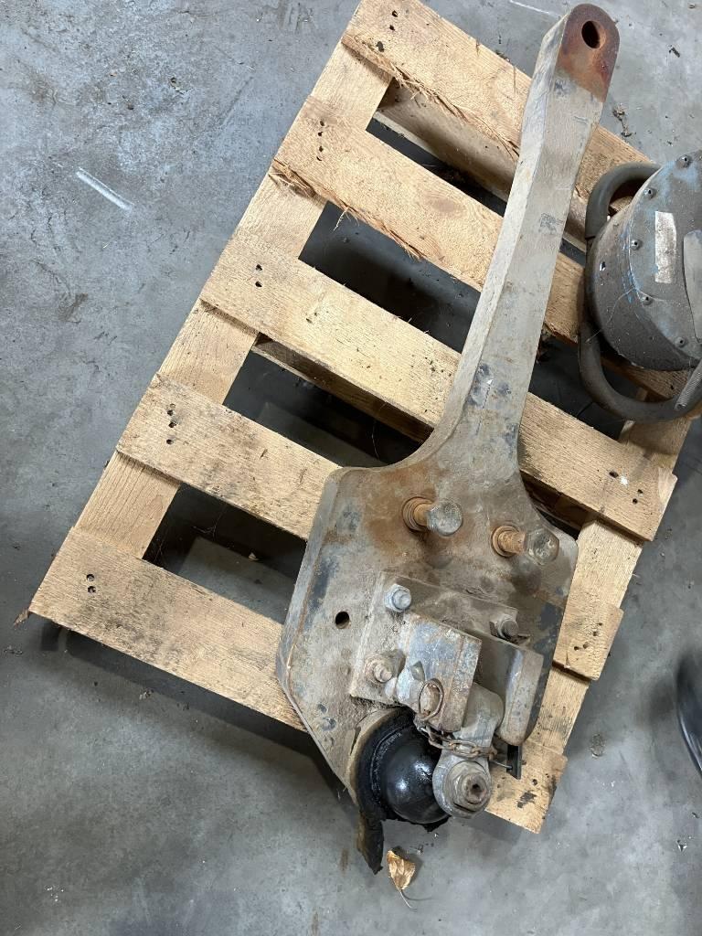 Fendt Trækbom til 700-serien Altri accessori per trattori