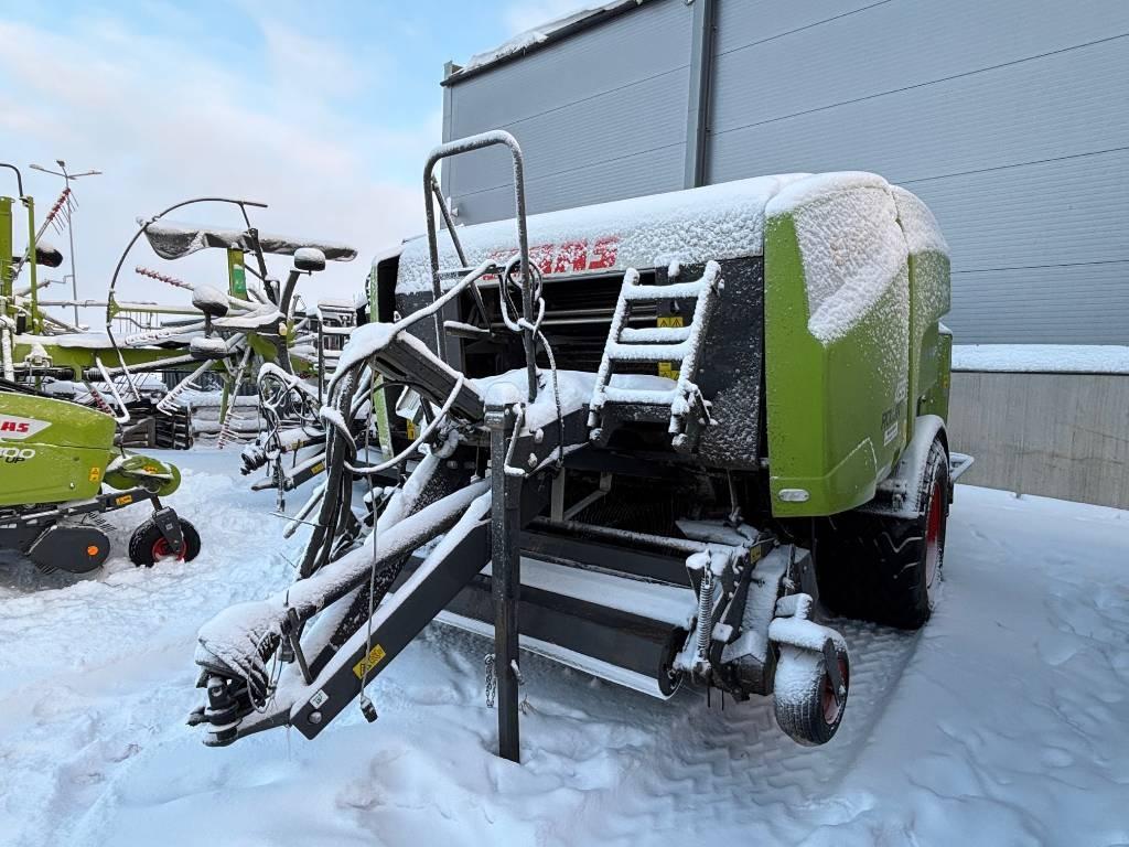 CLAAS Rollant 455 RC Uniwrap Round balers