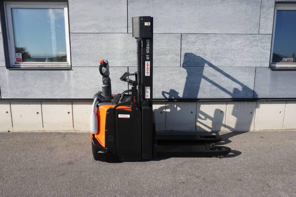 Toyota SPE200L Gaffelstabler med gående fører