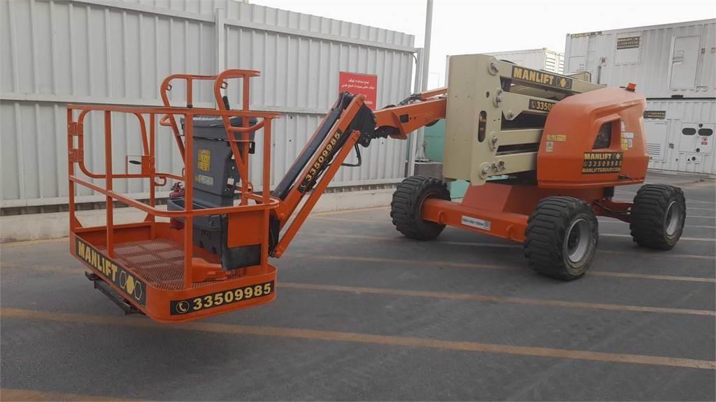 JLG 450AJ Kloubové plošiny