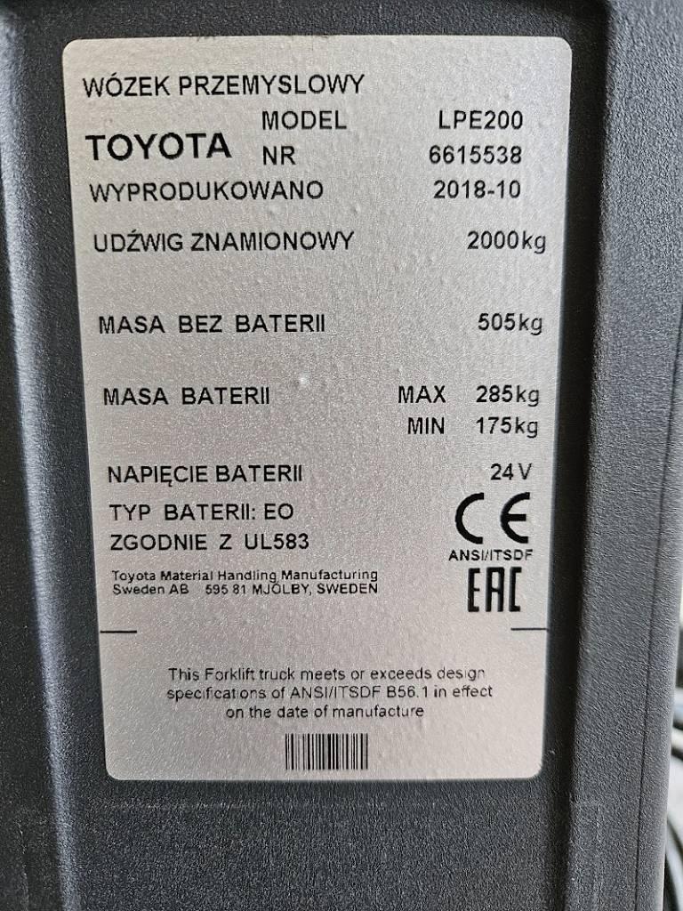 Toyota LPE 200 Lavansiirtotrukit ajotasolla