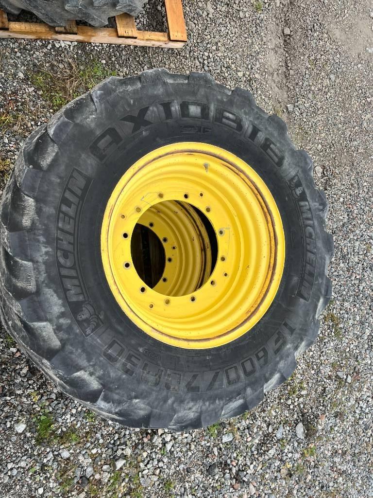 Michelin 600/70R30 Däck, hjul och fälgar