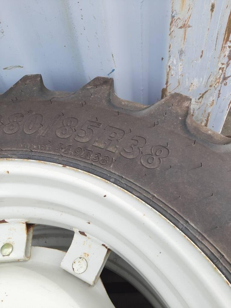 BKT 380/85R34 Sonstiges Traktorzubehör